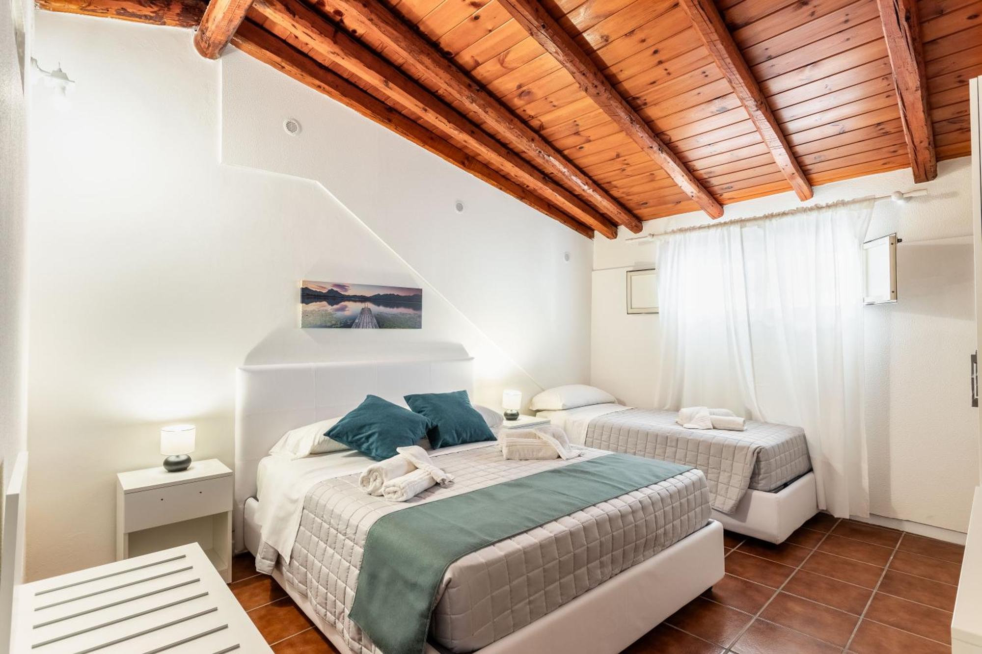 Fronte Mare Apartments & City Views Сиракуза Екстериор снимка